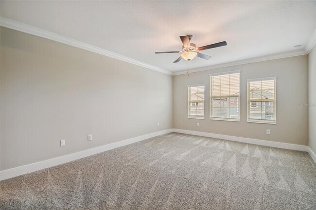Building Photo - 9754 Little Bluestem Dr