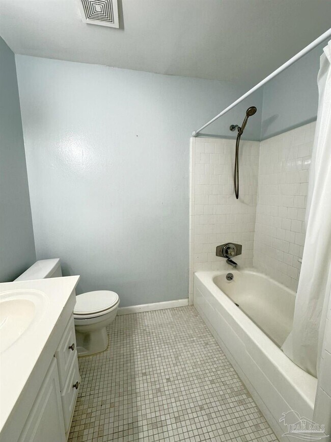 Building Photo - 4168 Danamar Dr