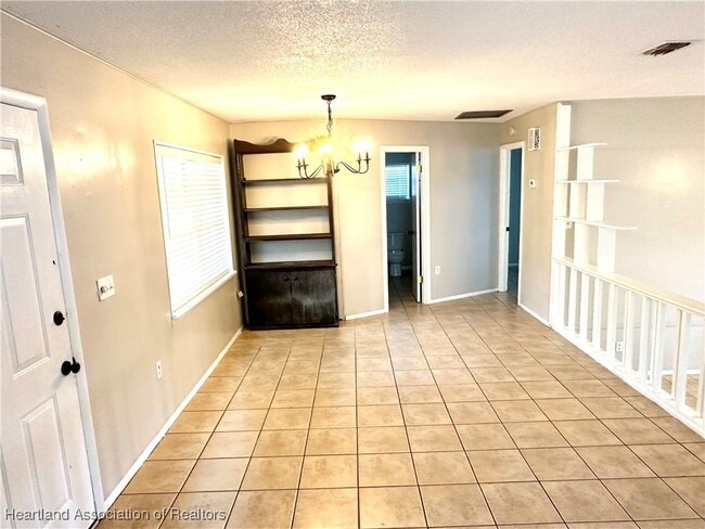 Building Photo - 1504 Sam Asbury Ave