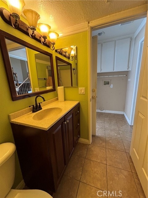 Building Photo - 17092 Whispering Brook Way