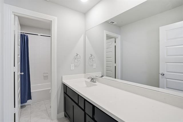 Building Photo - 12436 Penson St