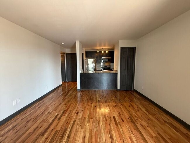 Building Photo - Renovated 1 Bedroom in South Nashville
