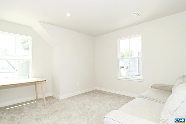 Building Photo - 916 Marsac St