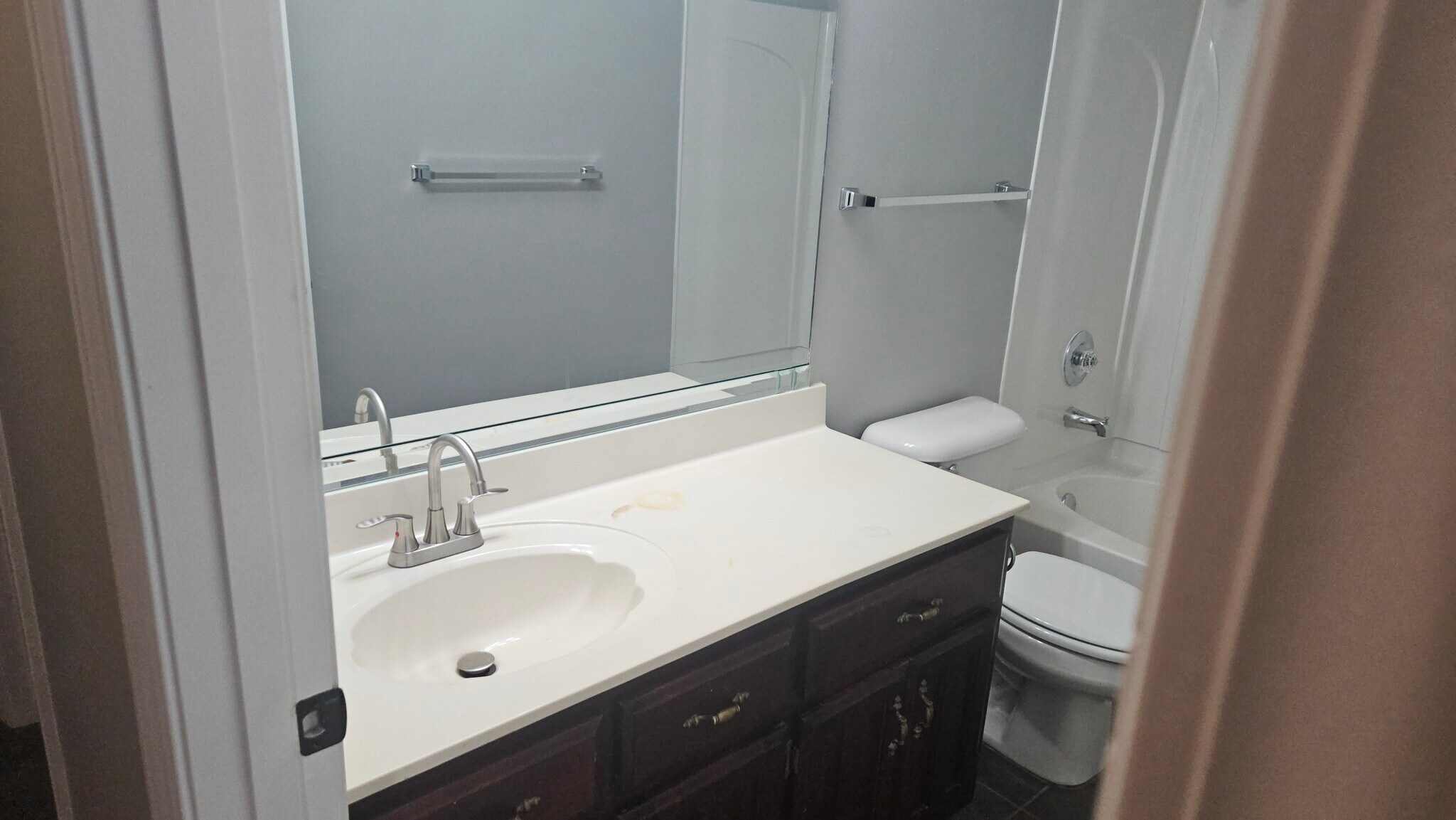 Building Photo - 8382 Regal Bend Dr