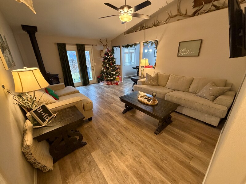 Building Photo - 1740 Peregrine Dr