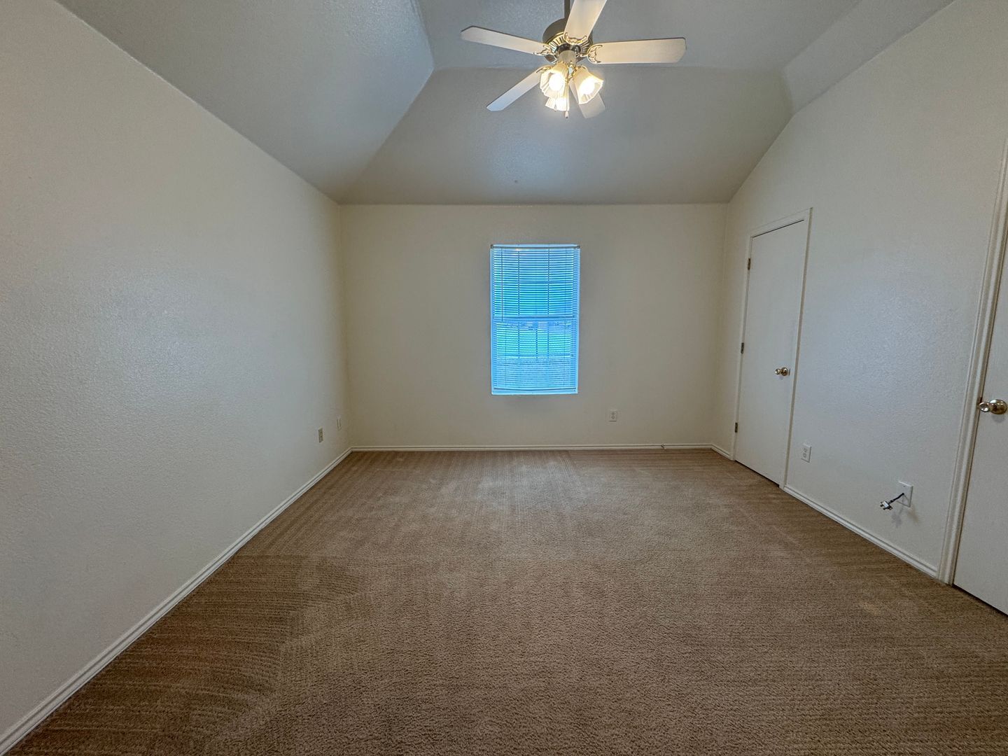 Building Photo - 4300 Alan Kent Dr