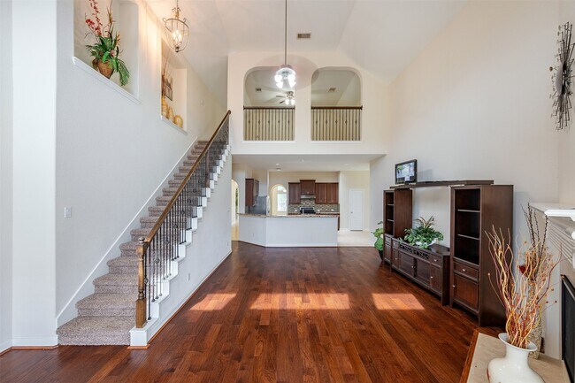 Building Photo - 5214 Lotus Canyon Ct