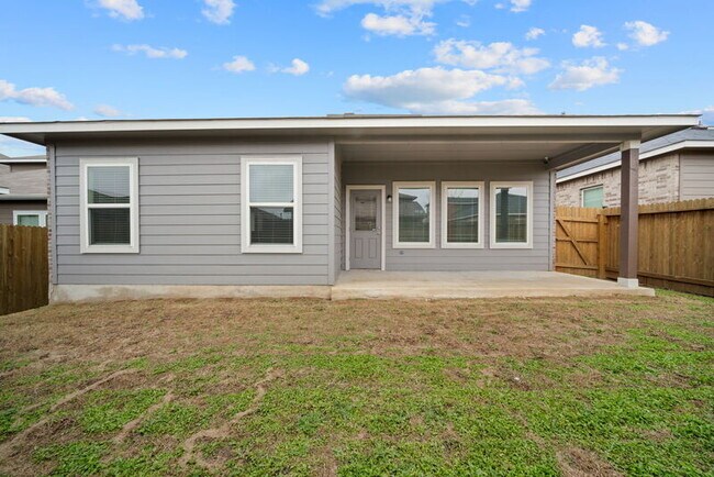 Building Photo - 8907 Arundal Garden