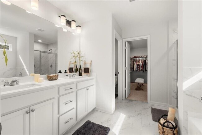 Building Photo - 29 Dew Drop Pointe
