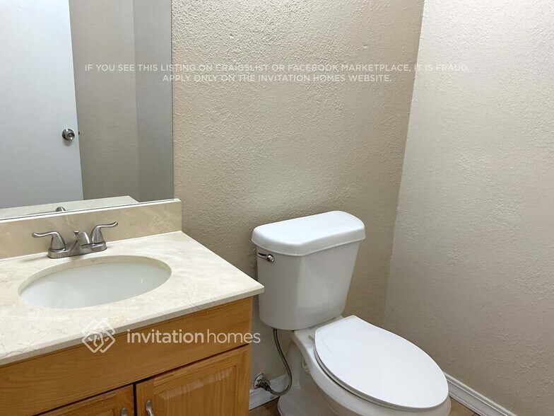 Building Photo - 2117 Belmont Park Dr