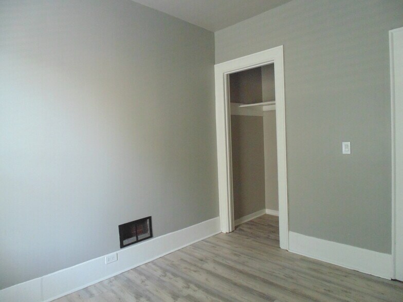 Bedroom 1 - 2831 W Juneau Ave