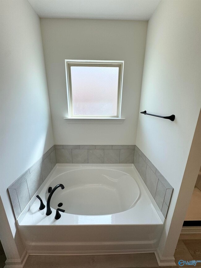 Building Photo - 16702 Ted Childs Dr