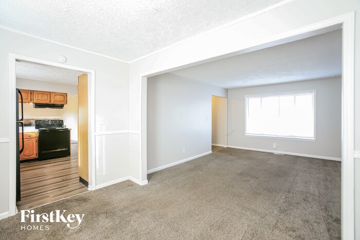 Building Photo - 11319 Wolf Ln