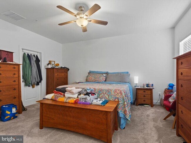 Building Photo - 9508 Townfield Pl