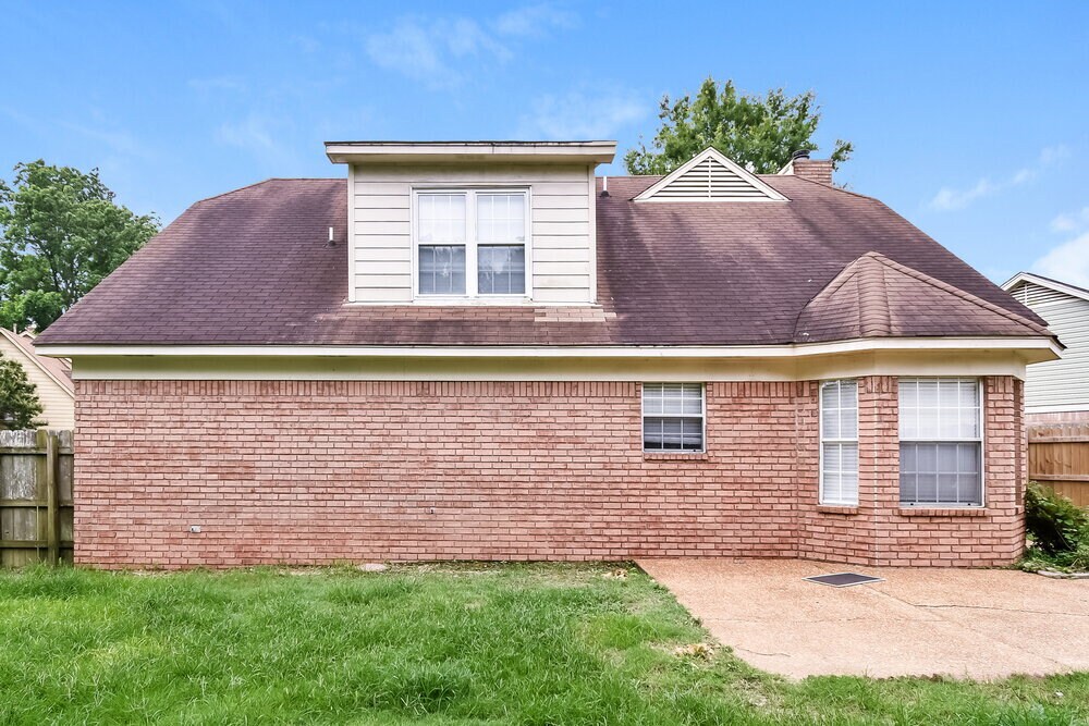 Building Photo - 7490 Overcreek Ln