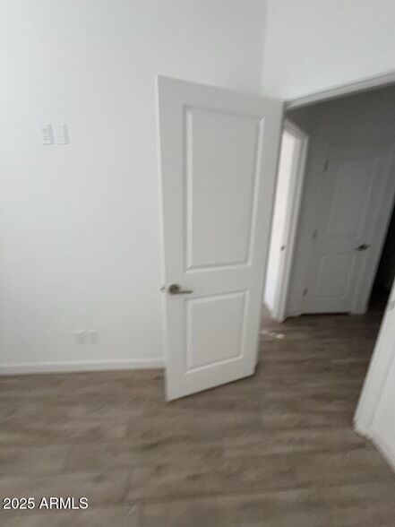 Building Photo - 3650 N Hohokam Dr