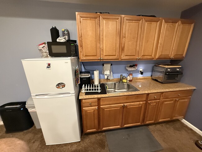 Kitchen Area - 186 Seville Blvd