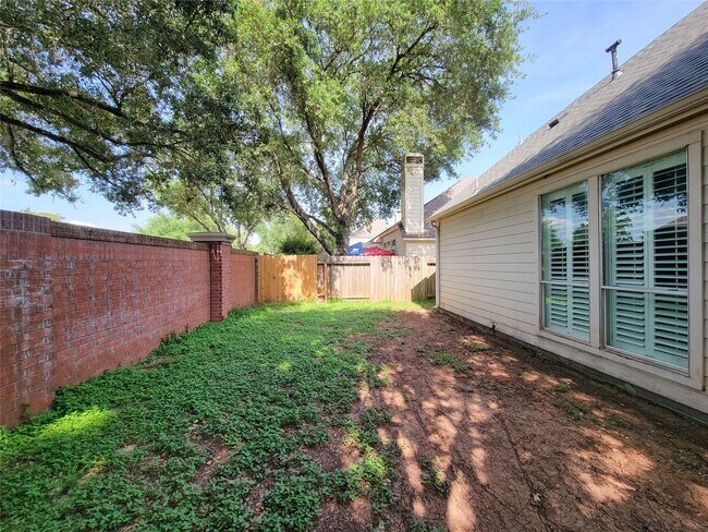 Building Photo - 4106 Creek Ridge Ln