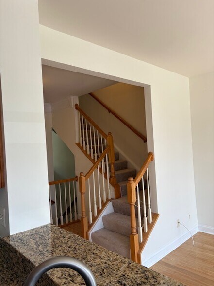 Building Photo - 1408 Steuart St