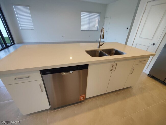 Building Photo - 5871 Cassidy Ln