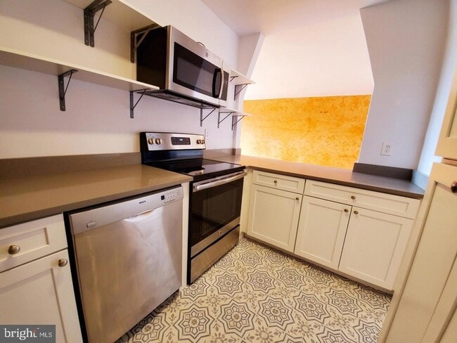 Building Photo - 4301 Massachusetts Ave NW