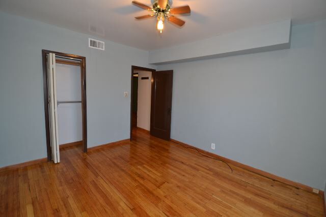 Building Photo - 3243 N Damen Ave