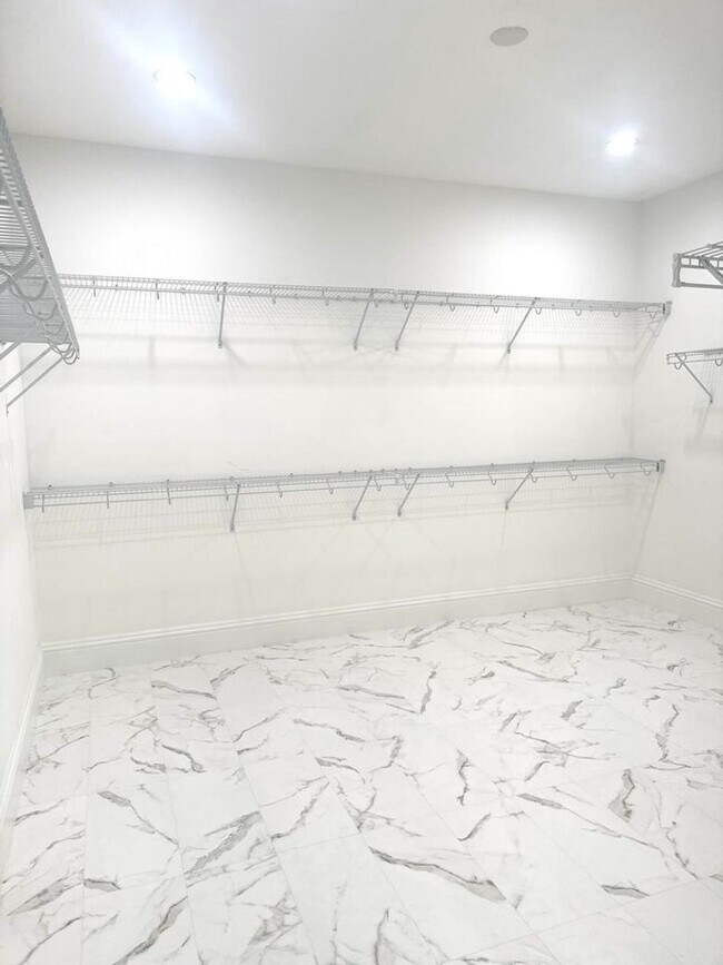 Building Photo - 6020 Curie Pl
