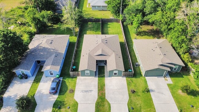 Building Photo - 9027 Madera Rd