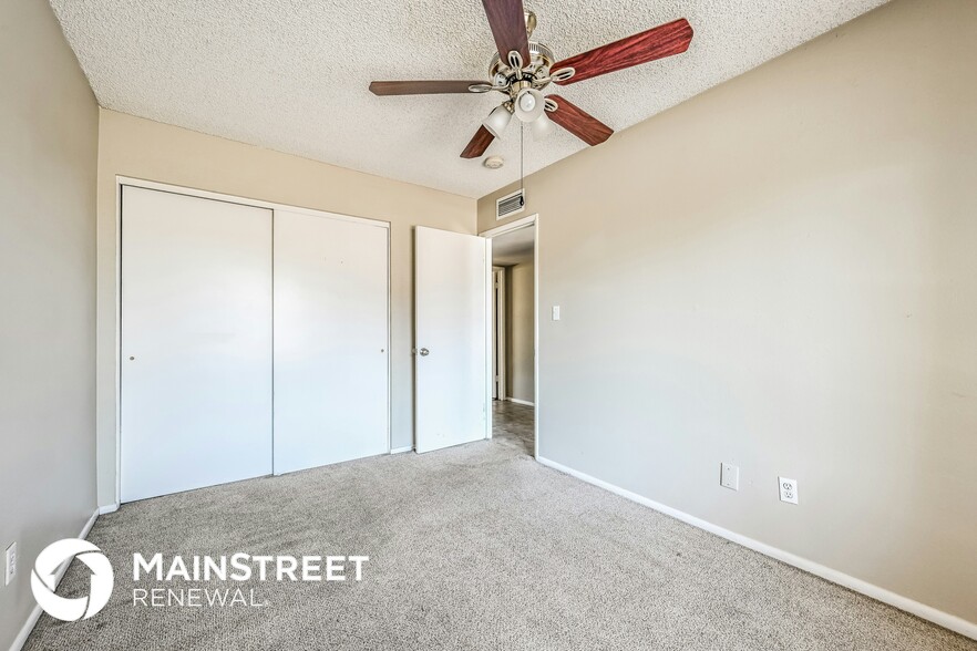 Building Photo - 9022 N 63rd Dr