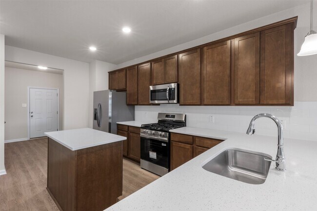 Building Photo - 10249 Badger Run Ln