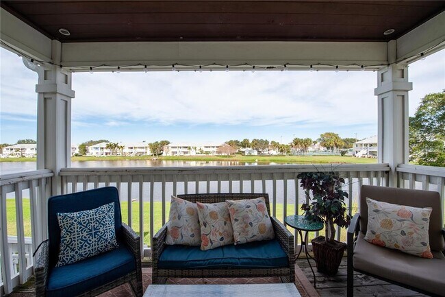 Building Photo - 237 Sea Horse Dr SE