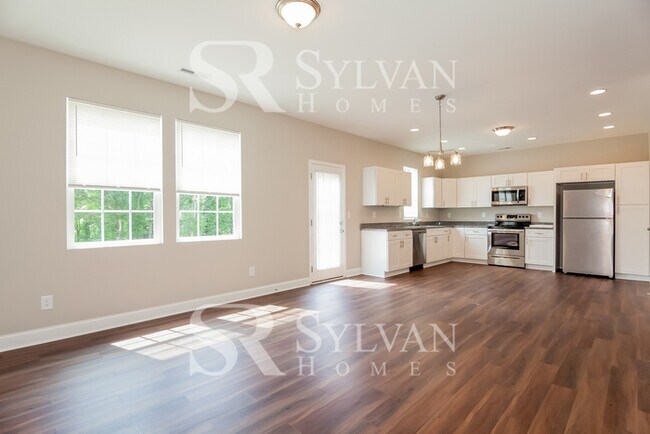 Building Photo - Come and live the good life in this 4-bedroom, 2.5-bathroom home