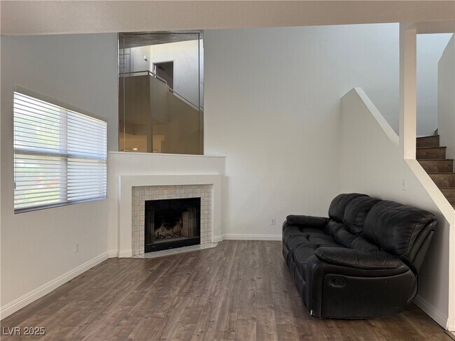 Building Photo - 6250 W Flamingo Rd