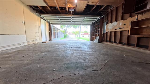 Building Photo - 14 Merrie Cir