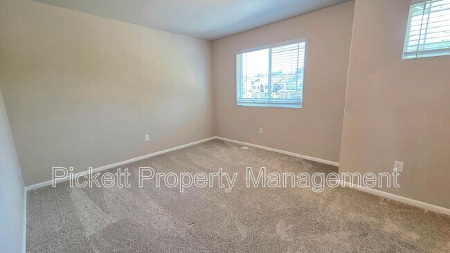 Building Photo - 1032 Baker Hts Lp