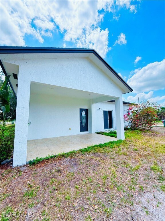 Building Photo - 3465 Everglades Blvd N