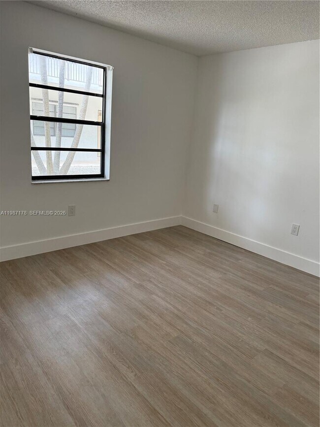 Building Photo - 8261 SW 128th St