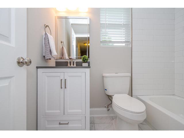 Building Photo - 148 Shawns Way