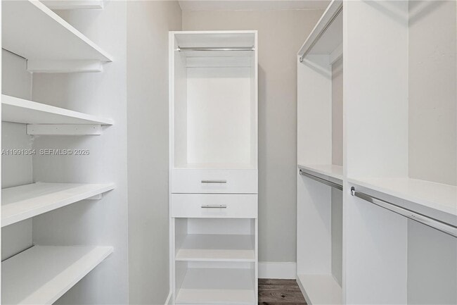 Building Photo - 300 NW 42nd Ave