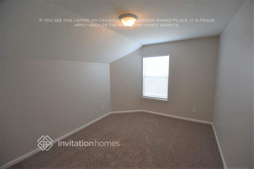 Building Photo - 4572 Cape Elizabeth Ct E