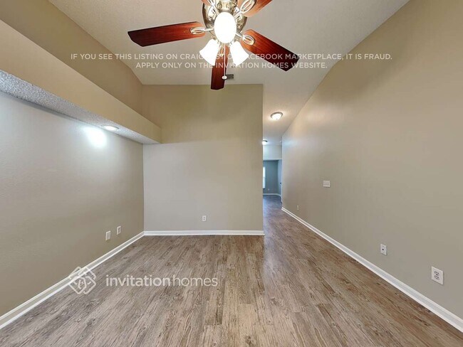 Building Photo - 903 Laurel Leaf Ct