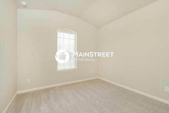 Building Photo - 3 Bedroom Pet-Friendly Home in San Antonio, TX with Main Street Renewal