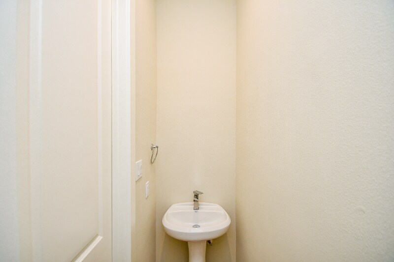 Building Photo - 2307 Warhol Wy