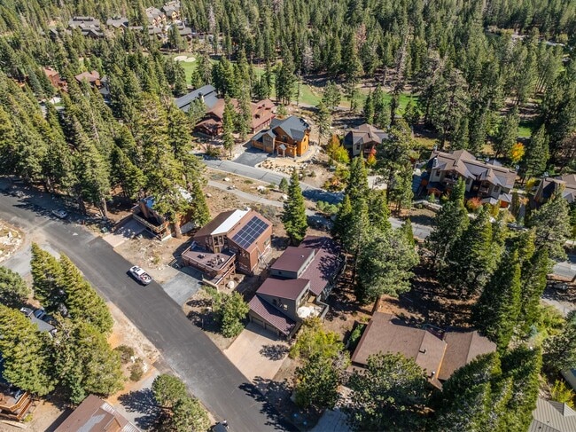 Building Photo - 283 Monterey Pine Rd