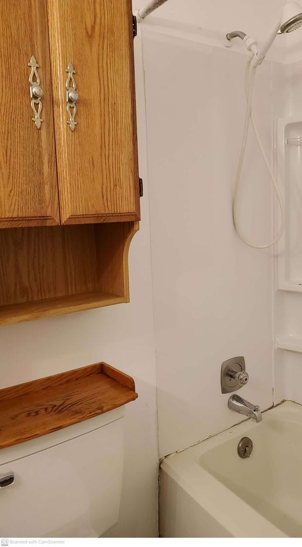 Building Photo - Cozy 3 Bed, 1 Bath, Convenient to I-70 and WPAFB, with AC!