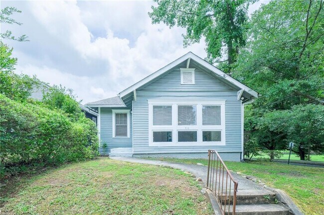 Primary Photo - 716 Catherine St SW