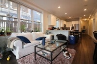 Building Photo - 140 Minden St