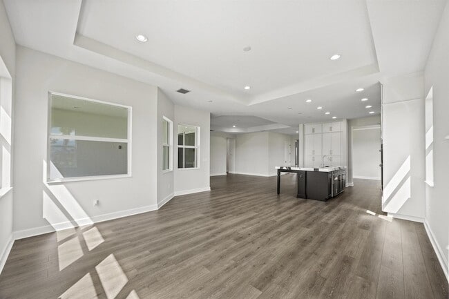 Building Photo - 14421 Spruce Pne Dr