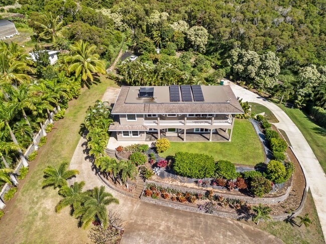 Building Photo - 2284 Kamaile St
