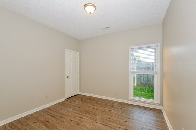 Building Photo - 6544 Misslow Cove